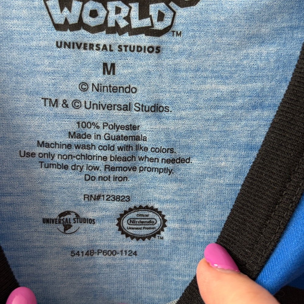 Universal Studios Hollywood Super Nintendo World Toad Big Face Tee - Size M - Picture 2 of 3